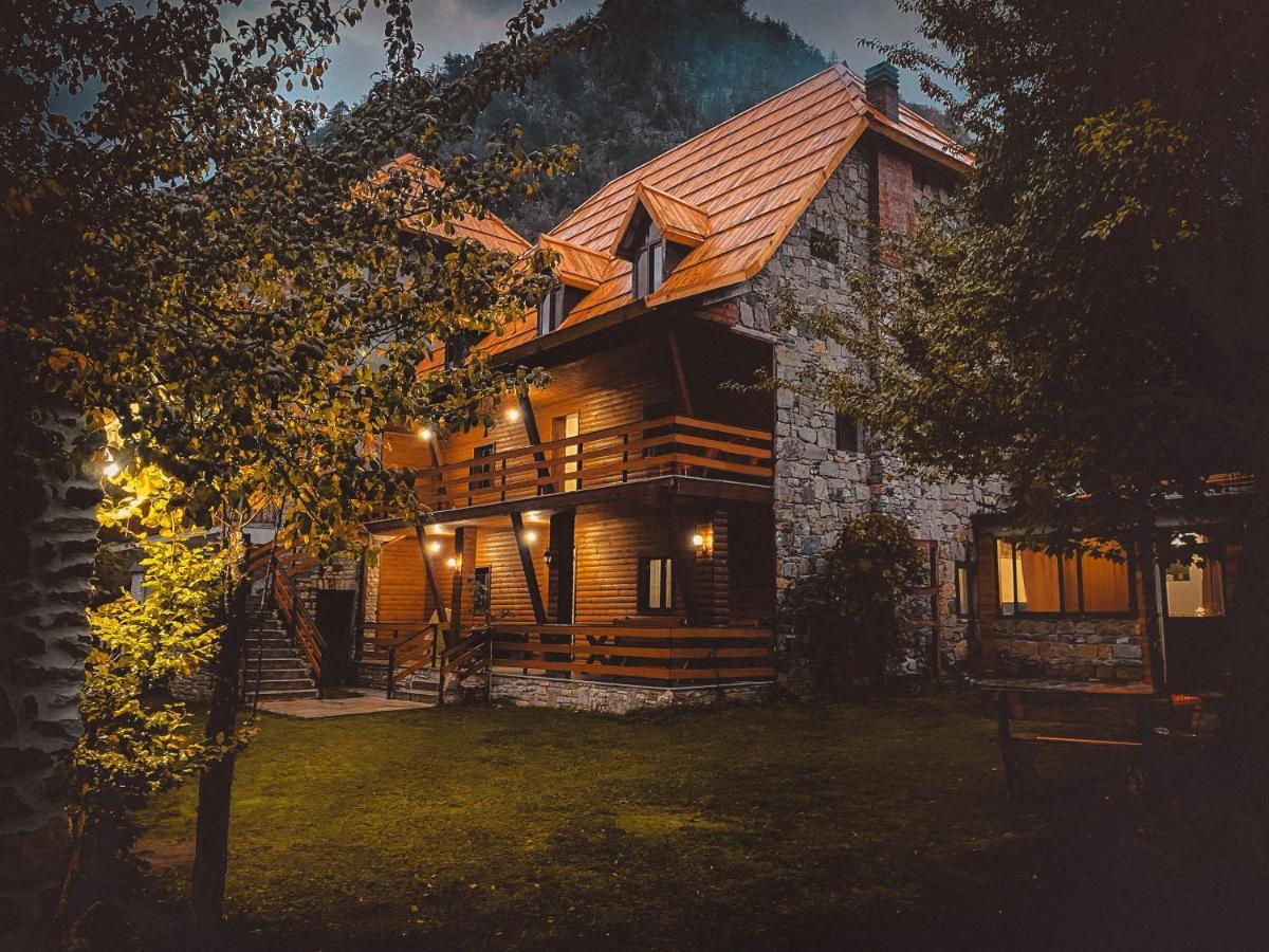 Guesthouse Pashko Theth Eksteriør bilde